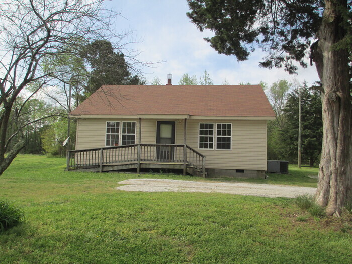 Primary Photo - 217 Skippers Lane, Garysburg