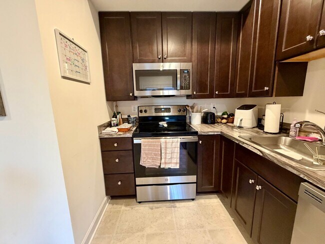 Foto del edificio - 1076 Delphi Ln