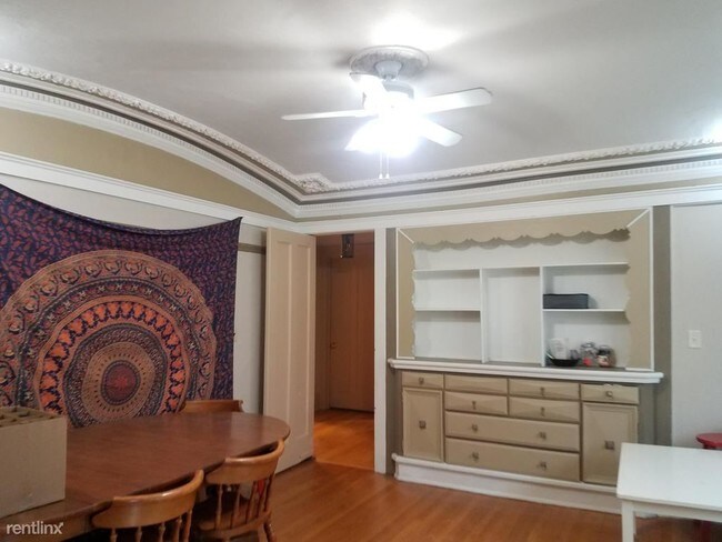 Foto del edificio - 3030 N Maryland Ave