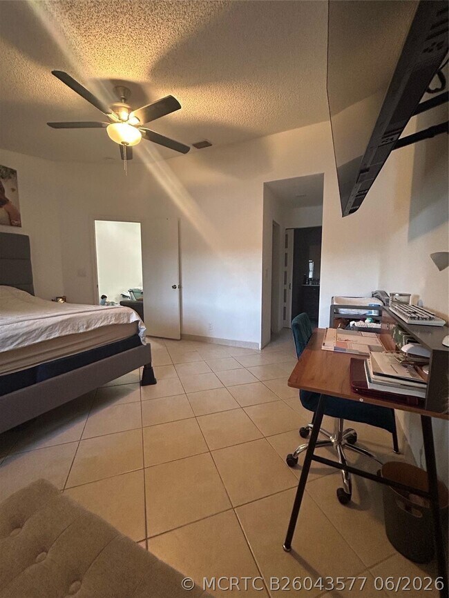 Foto del edificio - 11296 SW 17th Ct