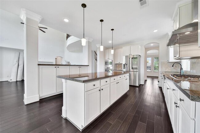 Foto del edificio - 6707 Birchwood Bend Ct
