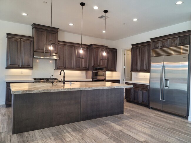 Building Photo - 2867 Cathedral Rock Way