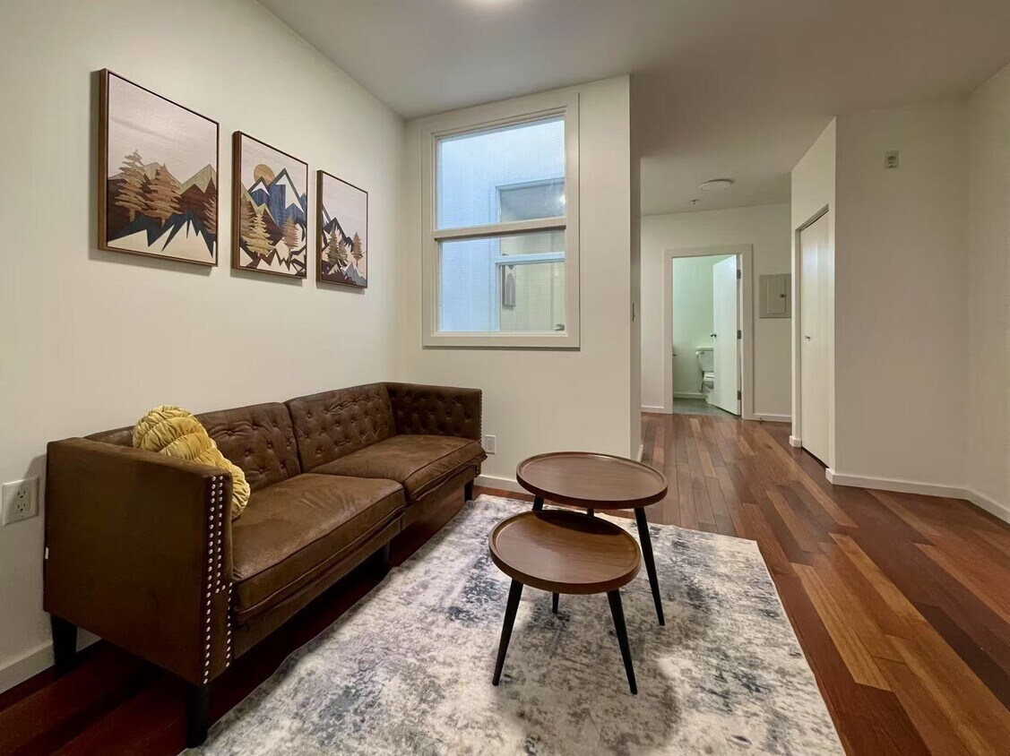 Photo principale - 440 Richards St