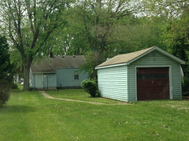 Building Photo - 2014 S May Ave