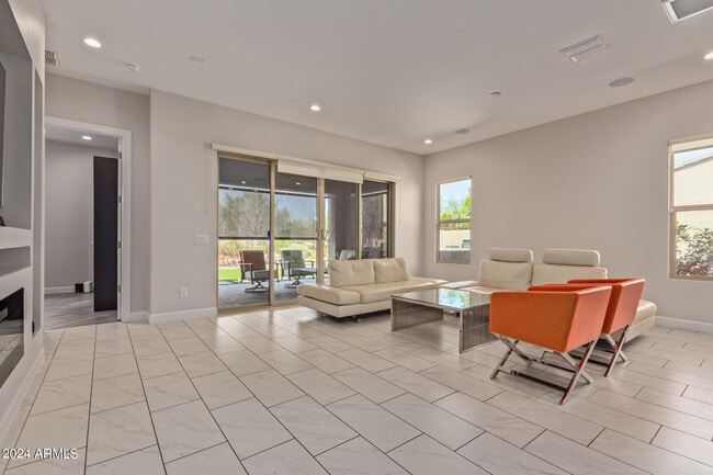 Building Photo - 18030 N 66th Pl