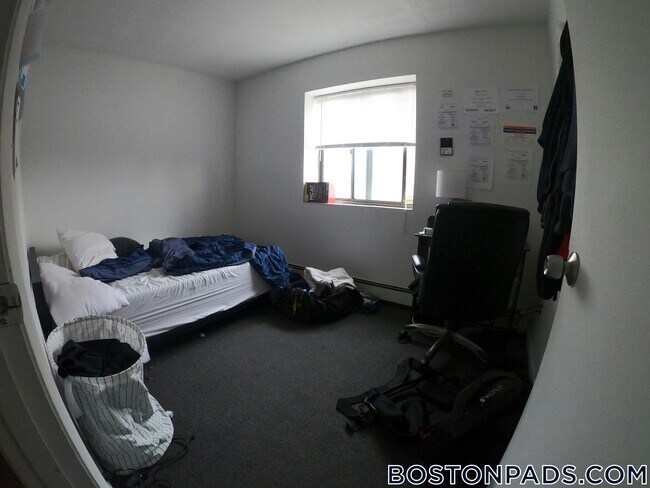 Foto del edificio - 226 Parker Hill Ave