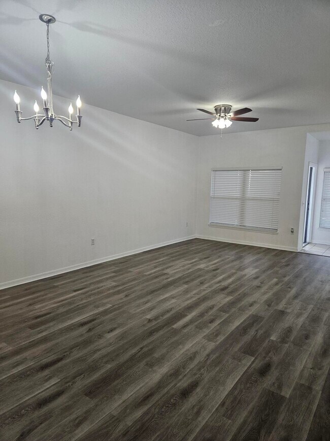 Building Photo - 1857 Pelican Dr