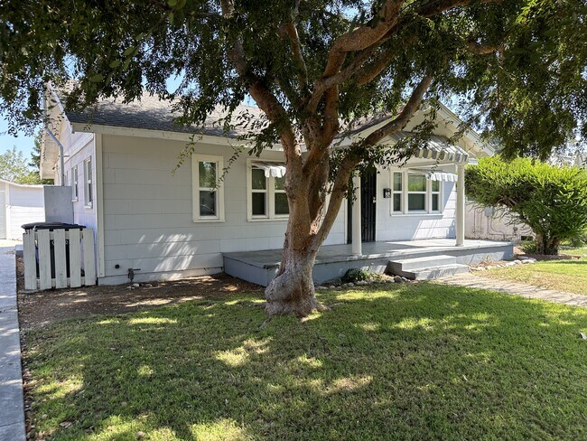 Foto del edificio - 624 N Allyn Ave