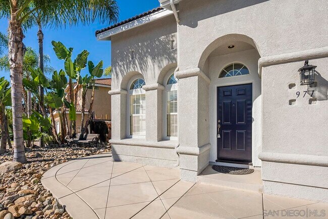 Foto del edificio - 971 Camino Del Sol