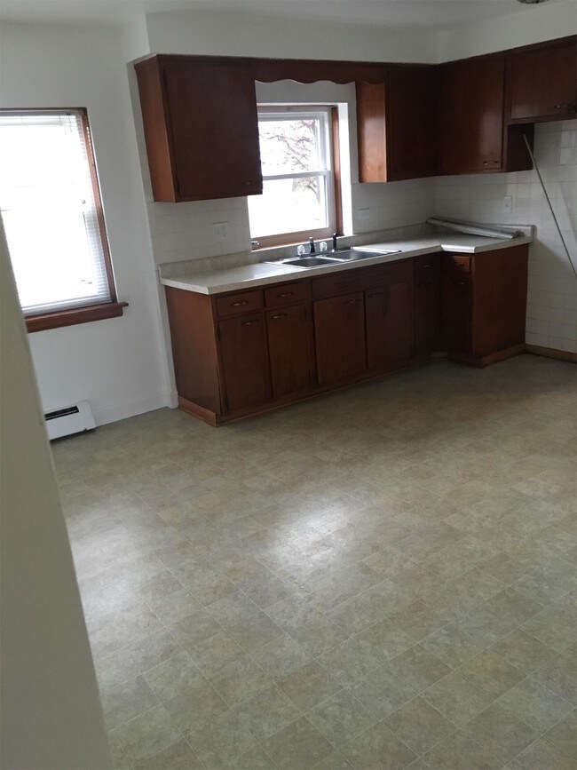 Foto del edificio - 4806 Saint Charles Rd