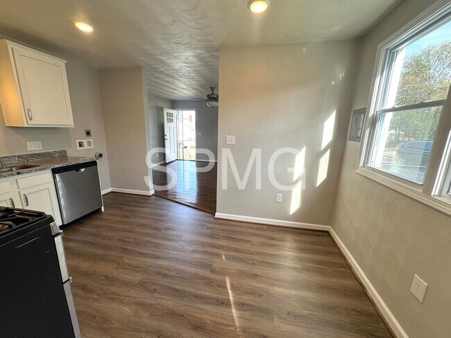 Foto del edificio - 1016 26th St SW