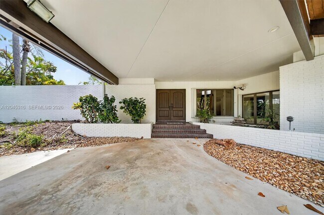 Foto del edificio - 8925 SW 102nd Terrace