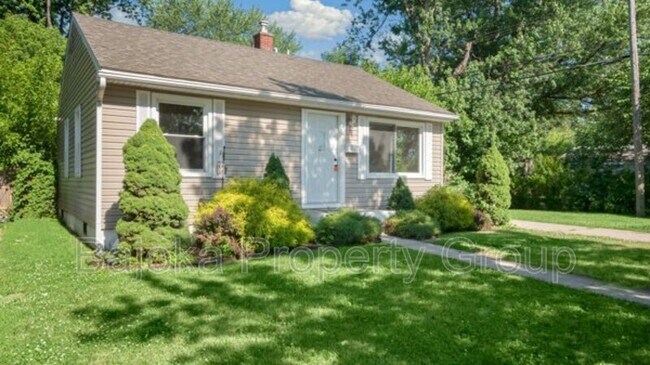 Foto del edificio - 6703 Campbell St