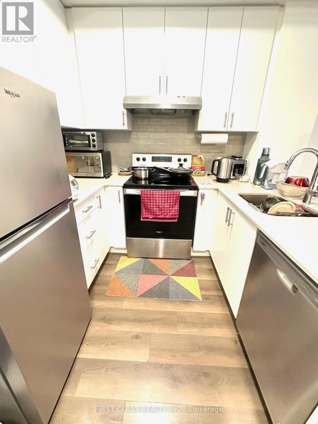 Building Photo - 3220 William Coltson Ave