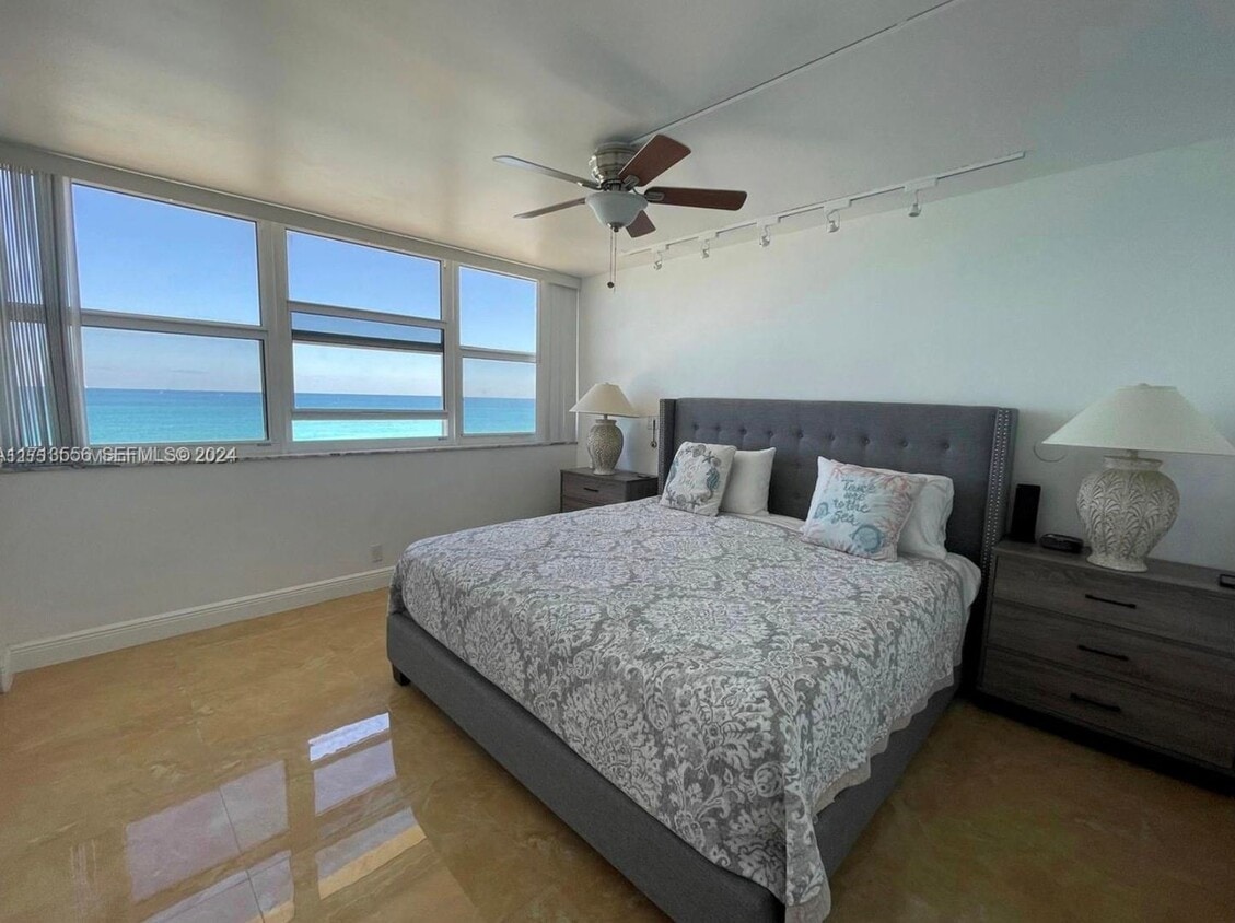 Primary Photo - Beautiful 2-Bedroom, 2-Bathroom Apartment with Direct Ocean Views.