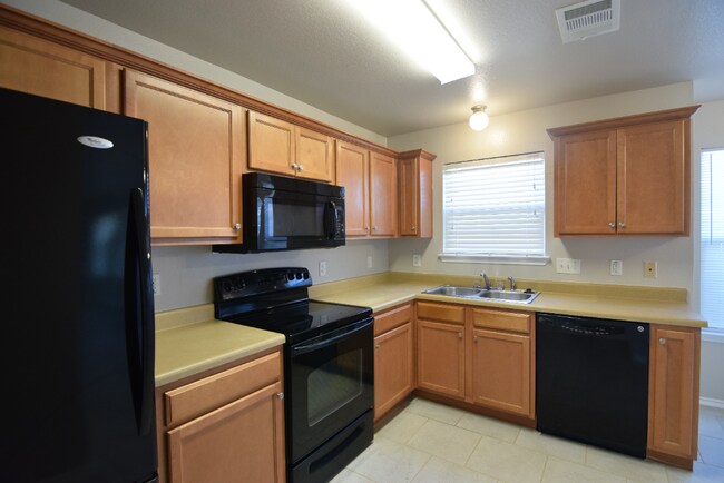 Building Photo - 4611 Honeystreet Bridge Ln