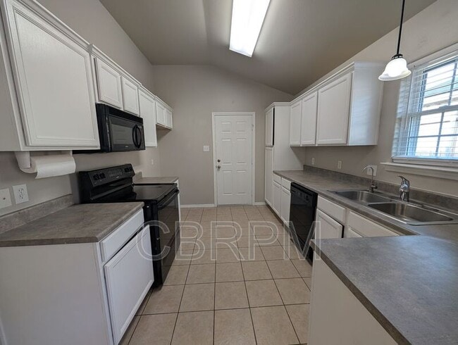 Building Photo - 6551 85th St