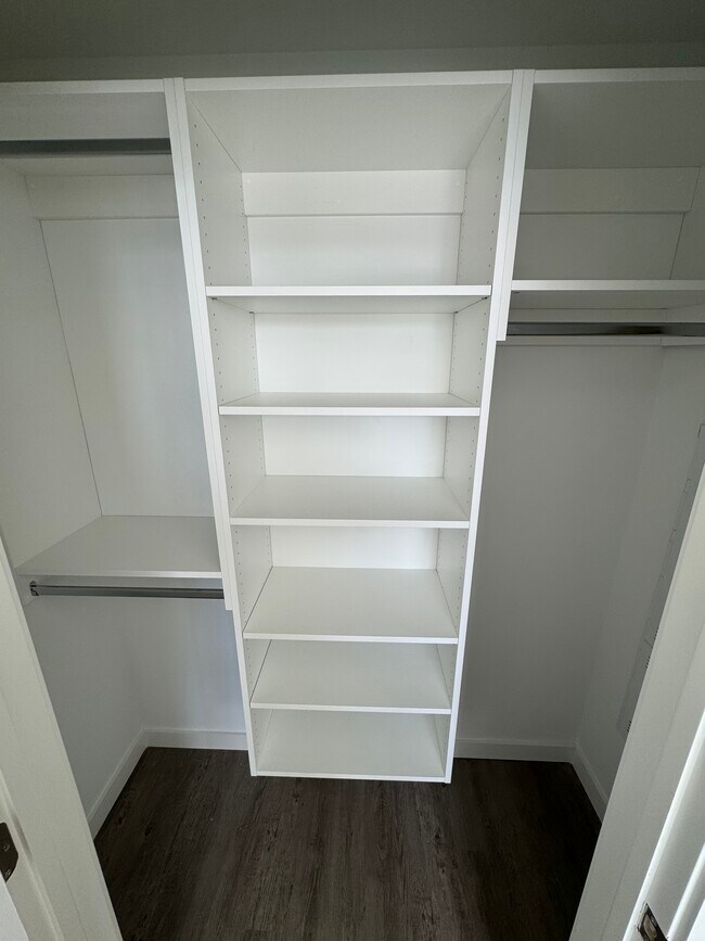 Foto del edificio - 275 NE 18th St