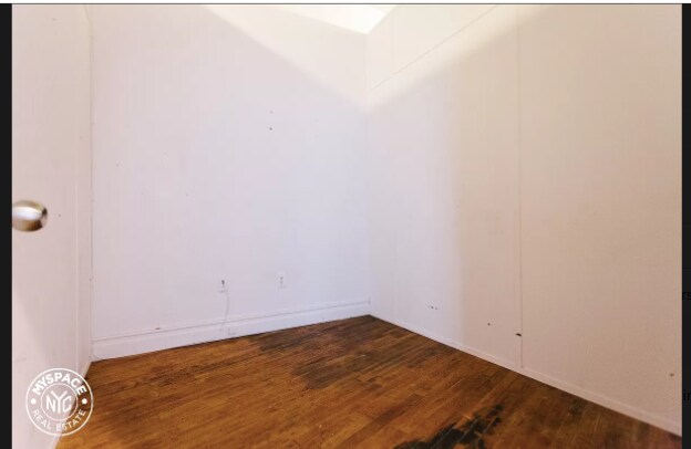 Building Photo - 1086 Flushing Ave