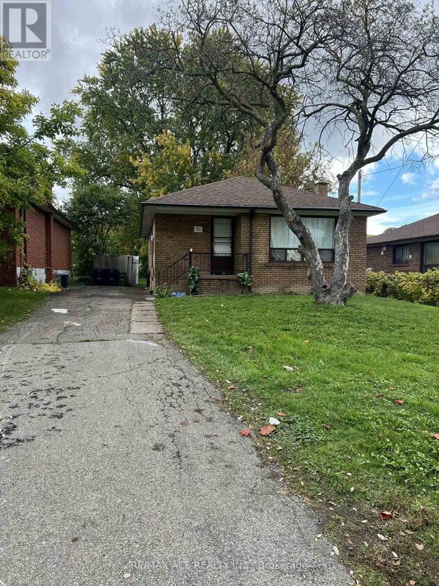 Primary Photo - 91 Cleta Dr