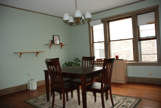 Foto del edificio - 3442 N Leavitt St