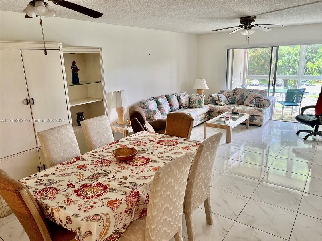 12600 SW 5th Ct Unit 308L, Pembroke Pines, FL 33027 Condo for Rent in