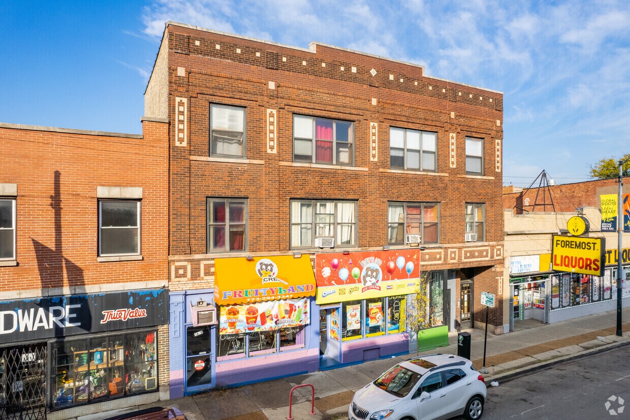 Primary Photo - 4612-4614 N Kedzie Ave