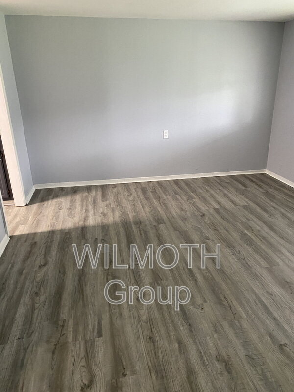 Foto del edificio - 606 W Green St