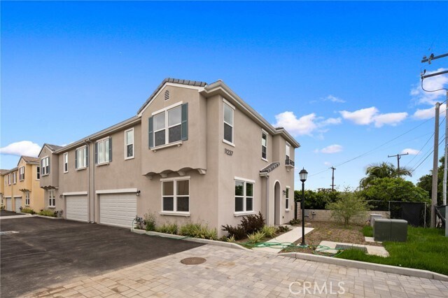 Foto del edificio - 11237 Gladhill Rd