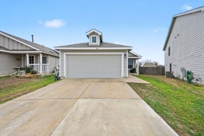 Photo - 3BED/2BATH HOUSE AVAILABLE FOR LEASE!