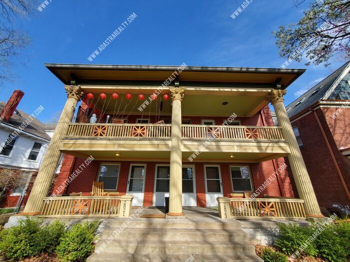 Primary Photo - Spacious Apartment in Longfellow Neighborh...