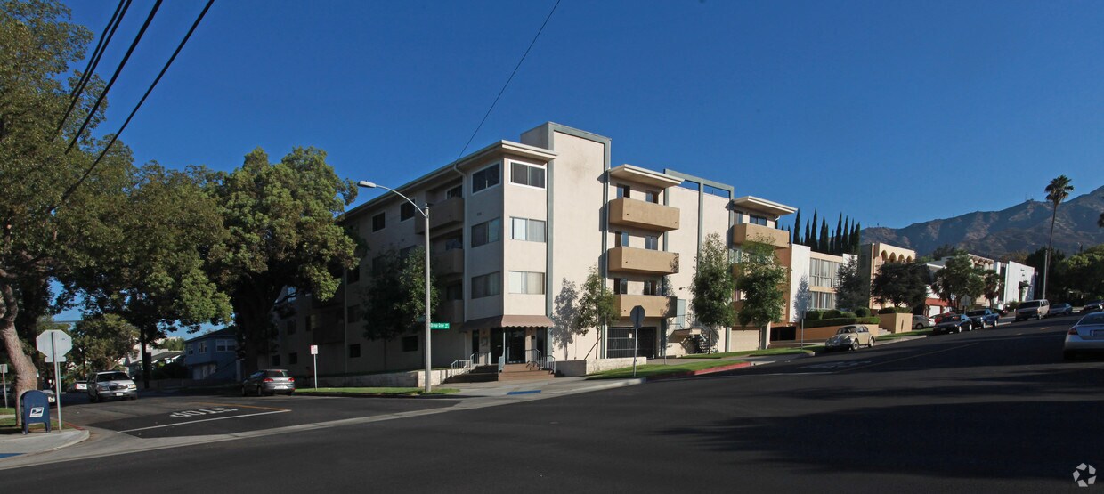 Primary Photo - 601 E Orange Grove Ave