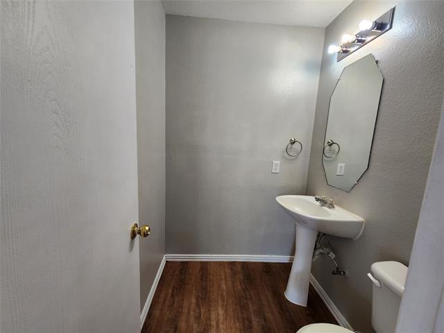 Foto del edificio - 1225 Lake Haven Dr