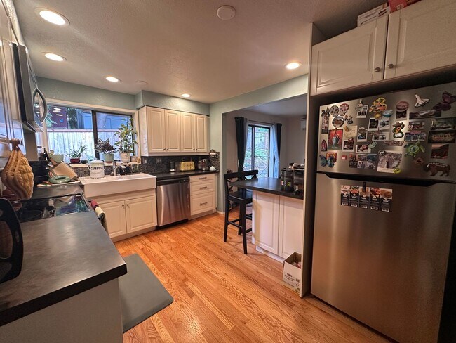 Building Photo - Wonderful Two-Story Seattle House ready to...