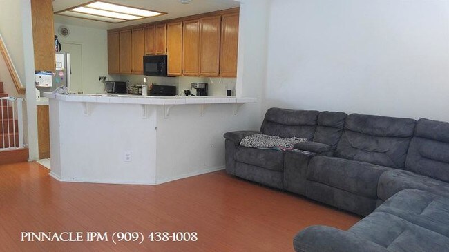 Building Photo - 968 N Turner Ave #89