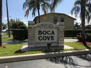 Building Photo - 9466 Boca Cove Cir