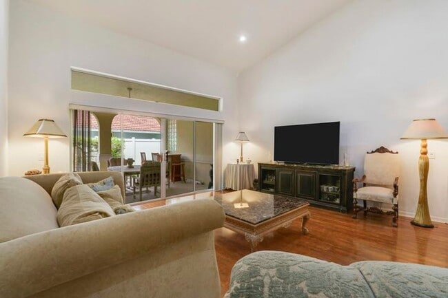 Photo - 18951 Painted Leaf Ct House