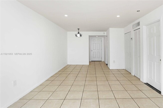 Foto del edificio - 1225 West Ave