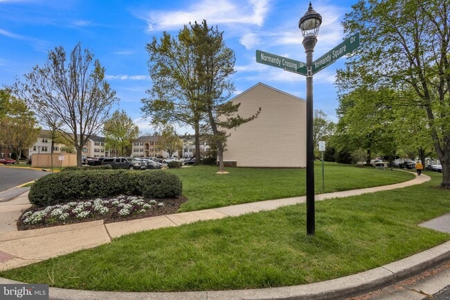 Foto del edificio - 14902 McKisson Ct