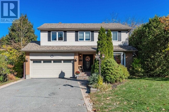 Building Photo - 35 St Remy Dr