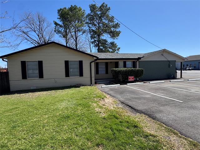 Foto del edificio - 304 Burgett St