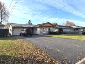 Building Photo - 3133 21st Pl