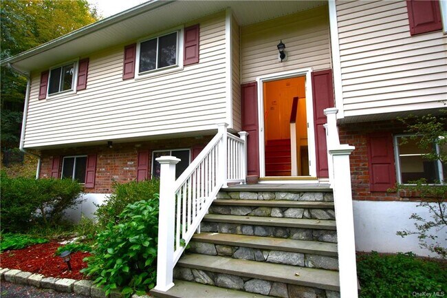 Building Photo - 509 Furnace Dock Rd