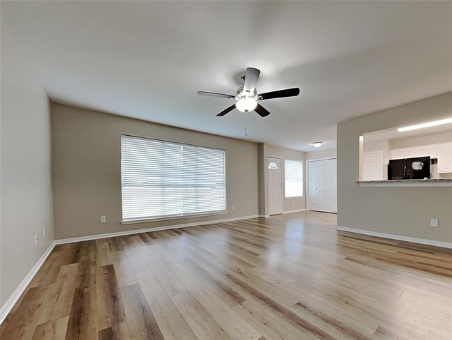 Building Photo - 9518 Cane Creek Dr
