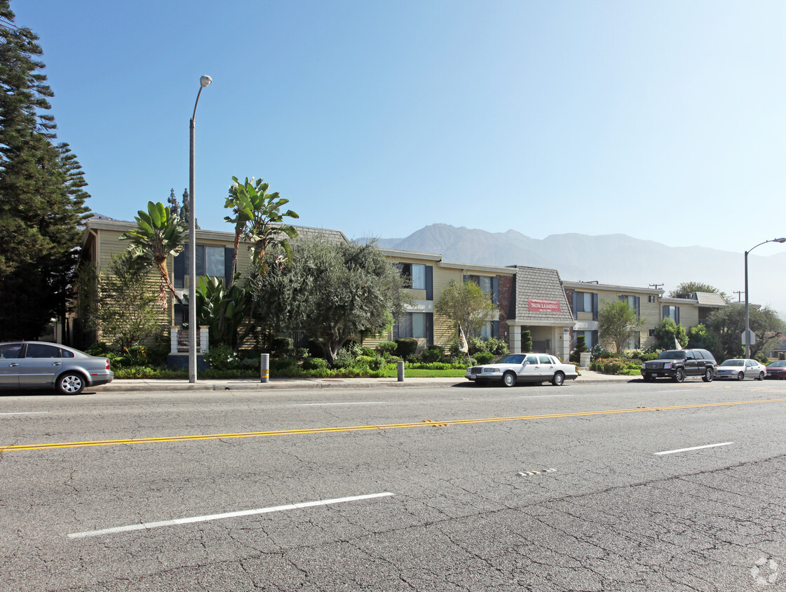 Foto principal - The Foothills at Eaton Canyon