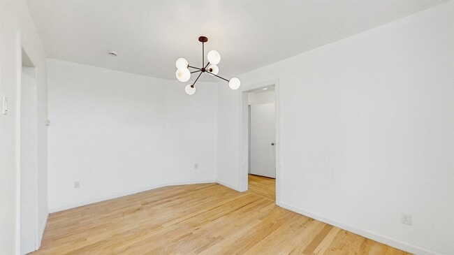 Foto del edificio - 174 Beacon Ave