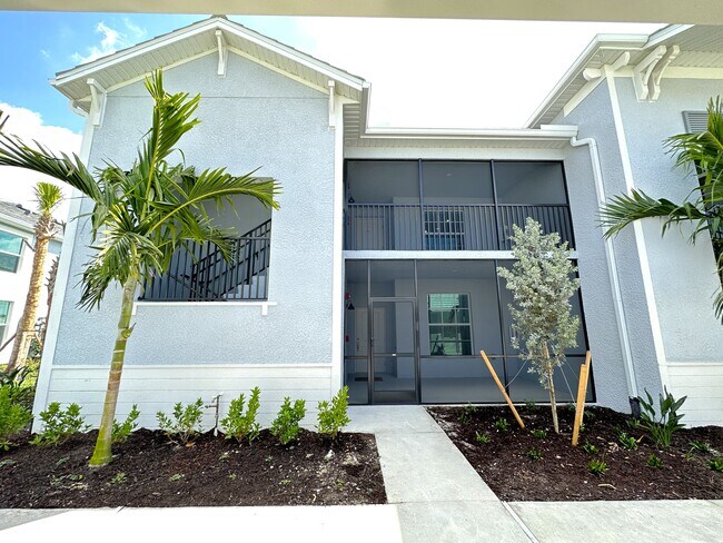 Building Photo - 14204 Heritage Landing Blvd