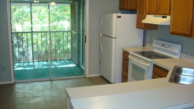 Foto del edificio - 5429 Lake Margaret Dr