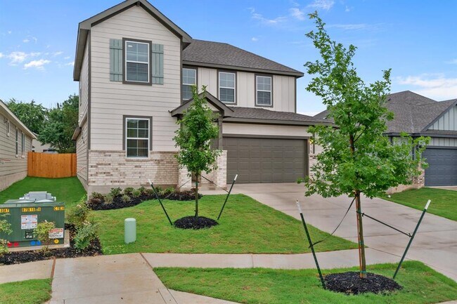 Building Photo - 415 Brooks Ranch Dr