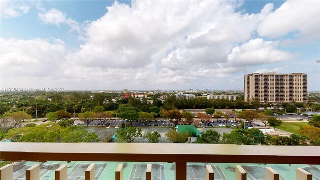 Foto del edificio - 11113 Biscayne Blvd